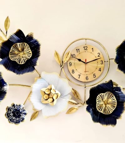 Black and white flower clock