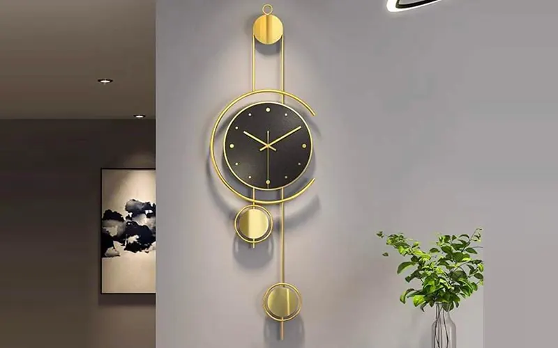 Bold metal clock