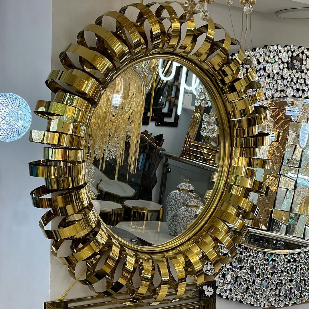 Snapinsta.app_449060156_17875906437098125_5551795010737655921_n_1080 India glass mirrors