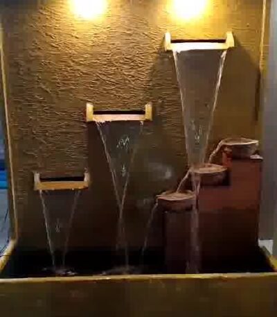 Water fountain wall