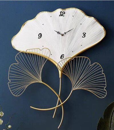 White Leaf clock Décor